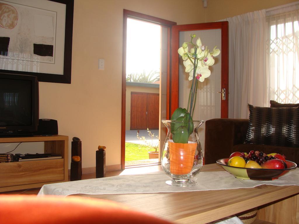 Beach Walk House And Cottage - Self Catering Swakopmund Rum bild
