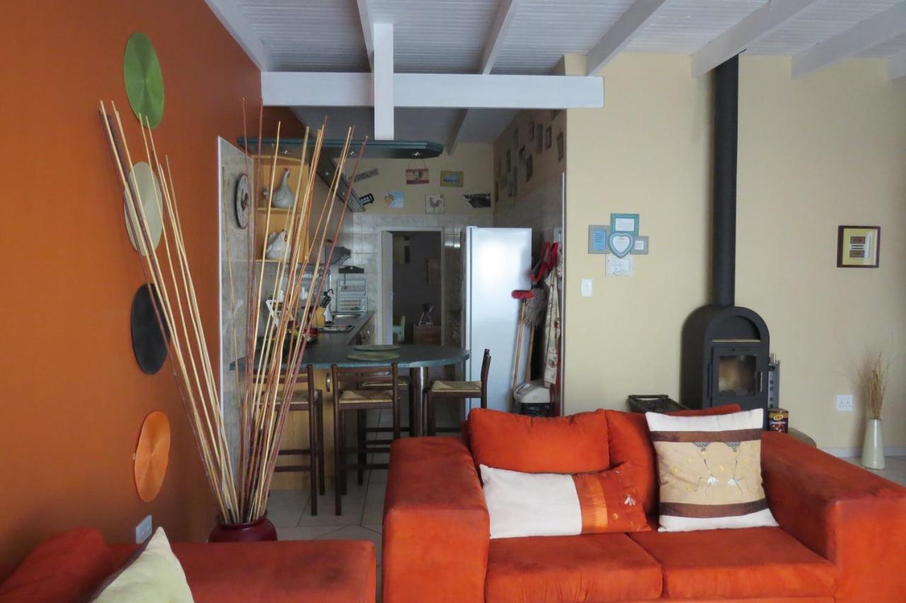 Beach Walk House And Cottage - Self Catering Swakopmund Exteriör bild
