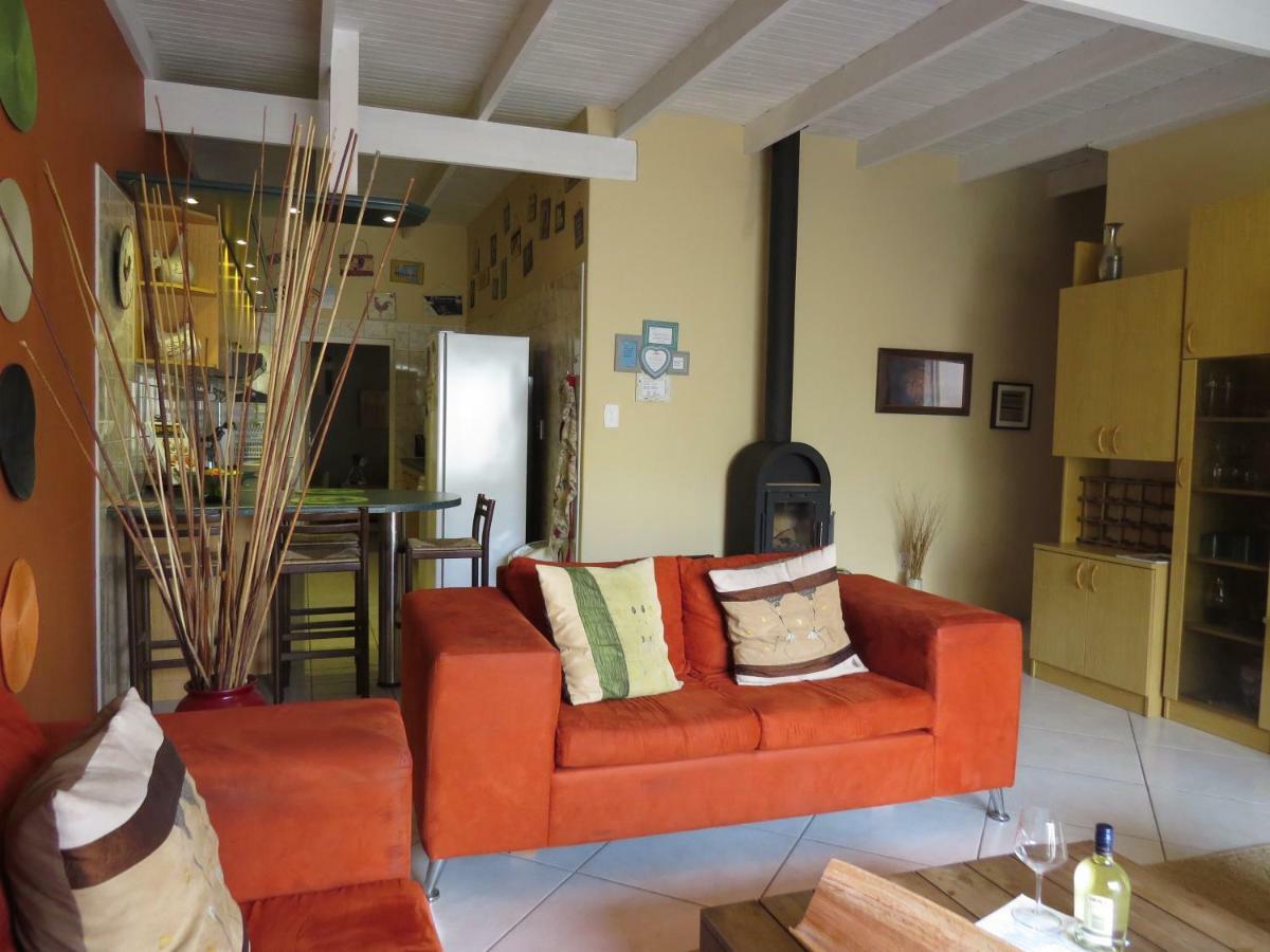 Beach Walk House And Cottage - Self Catering Swakopmund Exteriör bild